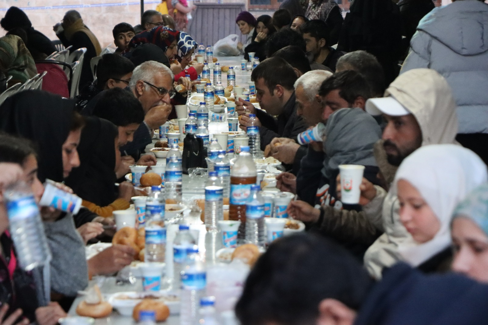 BAŞKAN BEYAZGÜL, ‘’HALİL İBRAHİM BEREKETİYLE SOFRALARIMIZI KURDUK’’ (15)