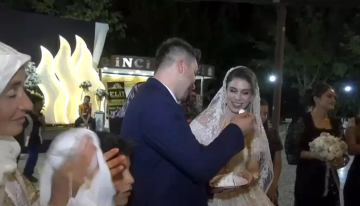 Düğün Yaş Pasta D