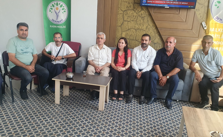 Gerherlioğlu Urfa Dem Partide