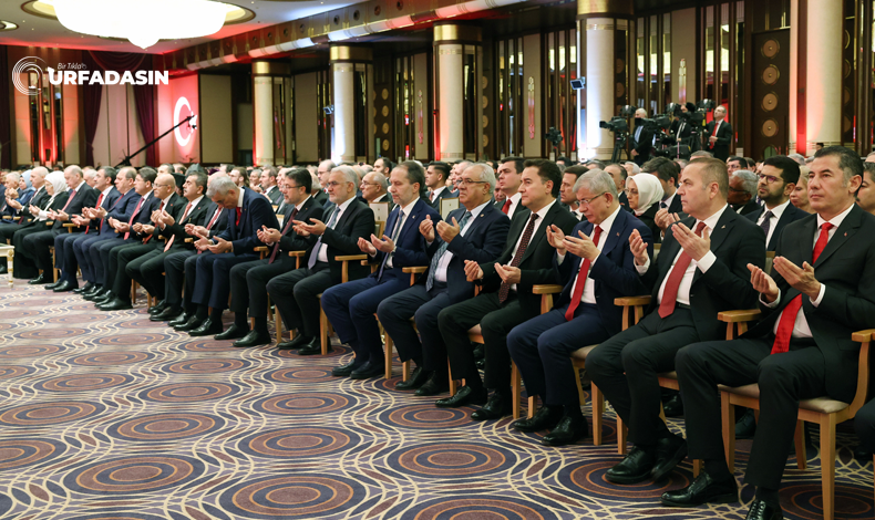 Resepsiyon Davutoğlu