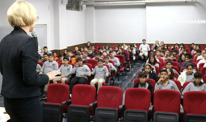 Gülizar Roza Gülebak