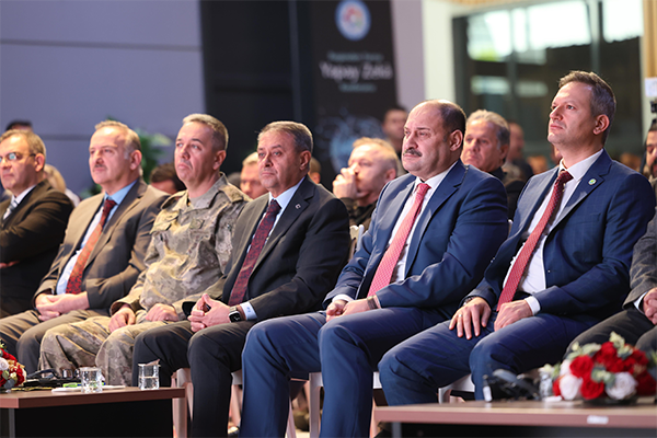 Şanliurfa Bi̇li̇m Merkezi̇’nde Yapay Zekâ Ataği (4)