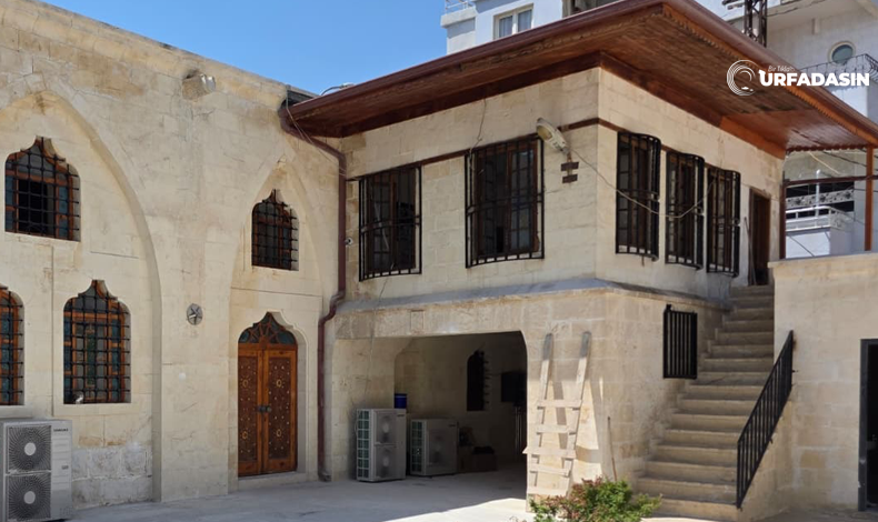 Mahmut Paşa Camii