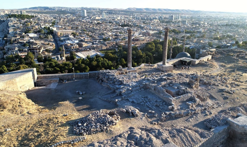 Kültür Turizm Bakanı Ersoy, Şanlıurfa Kalesin Ne Zaman Ziyarete Açılacağını Açıkladı